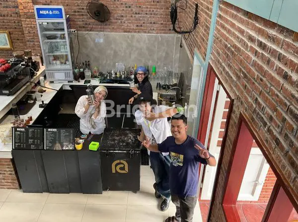 image RUMAH & CAFE SIAP HUNI DI MEDAN HELVETIA (4)