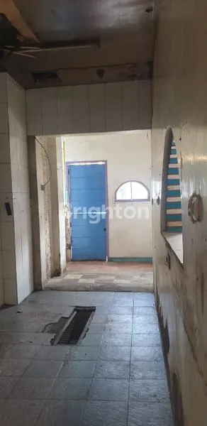 image DISEWAKAN TOKO DI AREA WISATA, AKSES MUDAH (4)