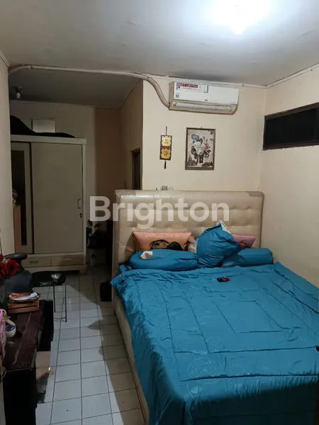 image RUMAH LOKASI STRATEGIS DI MEKARJAYA DEPOK (5)