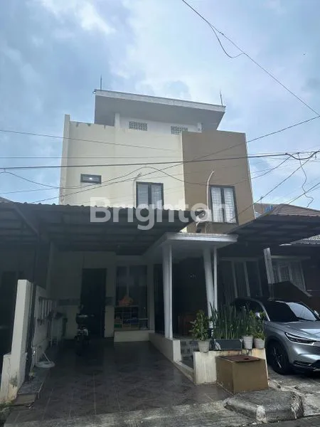 image HUNIAN STRATEGIS 2 LANTAI DEKAT TOL & STASIUN (1)