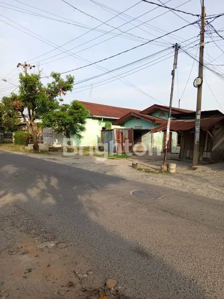 image JUAL TANAH BONUS RUMAH TUA (4)