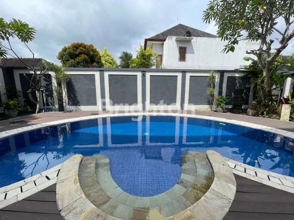 image VILLA 4BR FULLY FURNISHED IN THE PRIME LOCATION OF CANGGU (1)