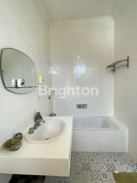 image VILLA 4BR FULLY FURNISHED IN THE PRIME LOCATION OF CANGGU (5)