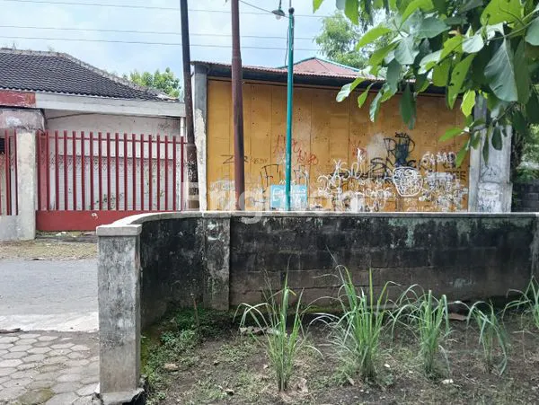 image GUDANG LUAS 888M² DI SIDOARUM, JOGJA (5)