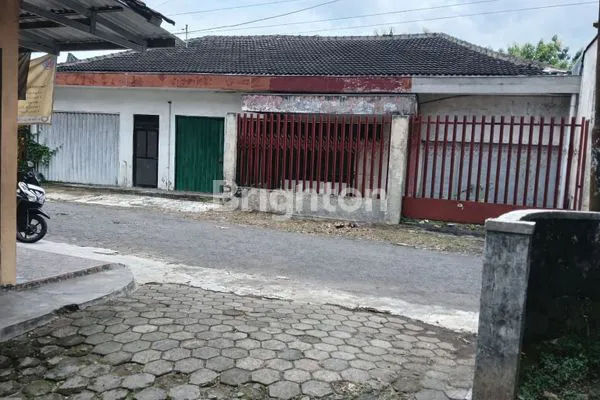 image GUDANG LUAS 888M² DI SIDOARUM, JOGJA (3)