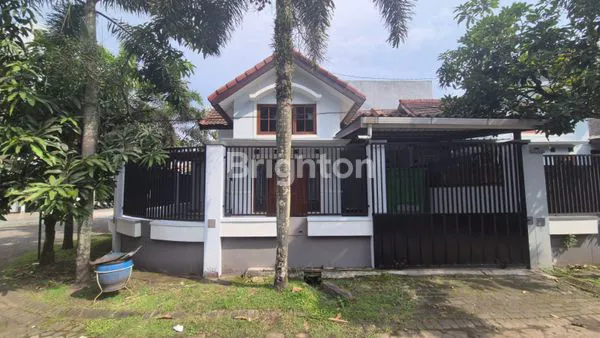 image RUMAH FURNISH DENGAN 5 KAMAR TIDUR DI GRIYA SHANTA (1)