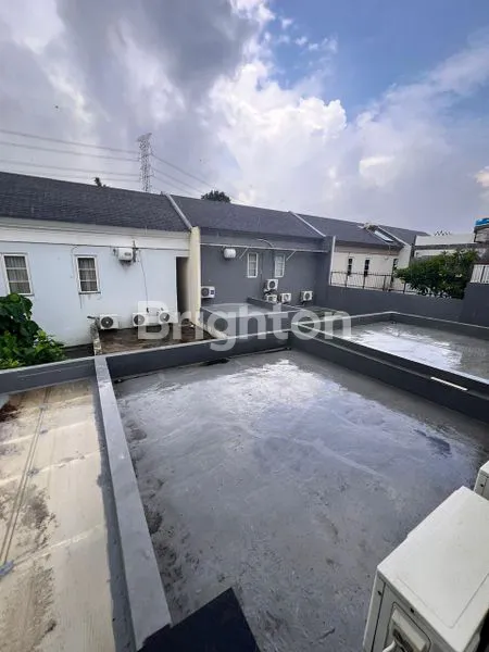 image RUMAH MODERN 2 LANTAI, SIAP HUNI DI KAWASAN NYAMAN ROLLING HILLS LIPPO KARAWACI (6)