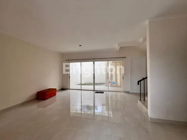 image RUMAH MODERN 2 LANTAI, SIAP HUNI DI KAWASAN NYAMAN ROLLING HILLS LIPPO KARAWACI (2)