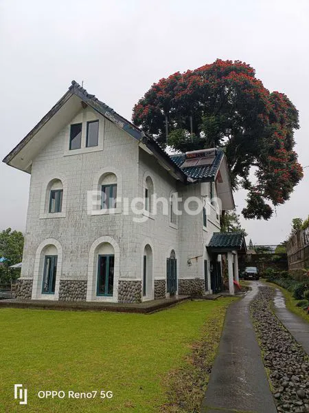 image VILLA CISARUA BOGOR (2)