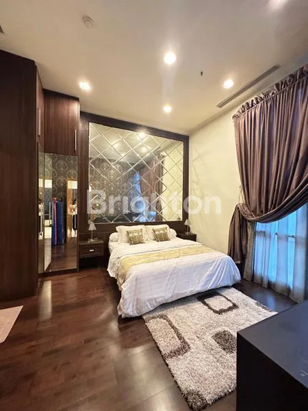 image APARTEMEN STRATEGIS SENAYAN, 1 BR FURNISHED, VIEW CITY (3)