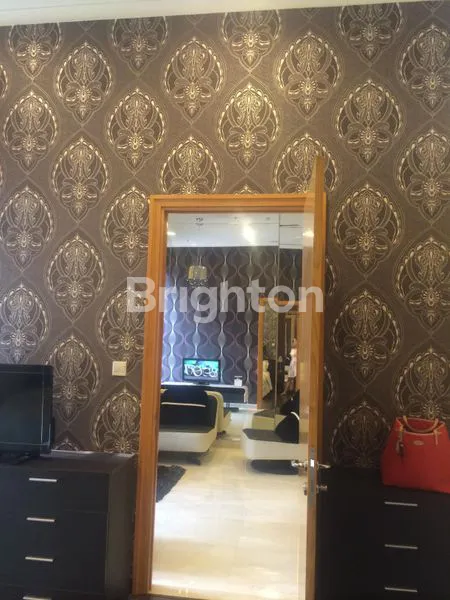 image APARTEMEN STRATEGIS SENAYAN, 1 BR FURNISHED, VIEW CITY (8)