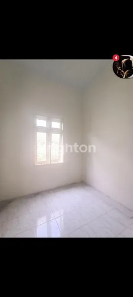 image RUMAH TYPE 45 DI JALAN MENTENG 7 GANG WAKAF MEDAN  (3)