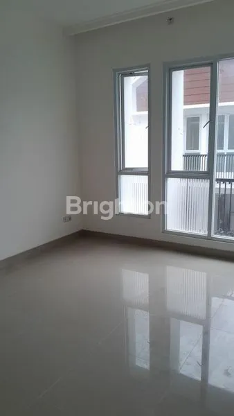 image RUMAH BARU 2 LANTAI MURAH BANGET  SISA 2 UNIT (4)