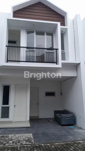 image RUMAH BARU 2 LANTAI MURAH BANGET  SISA 2 UNIT (1)