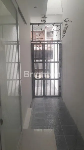 image RUMAH BARU 2 LANTAI HARGA  MURAH CUMA 2 UNIT (7)