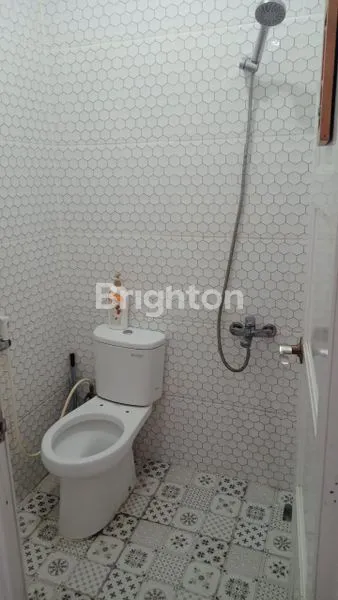 image RUMAH SIAP HUNI AREA BINTARO 2 LANTAI (3)