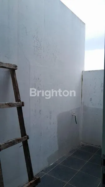 image RUMAH BARU 2 LANTAI JUAL MURAH CUMA 2 UNIT (5)