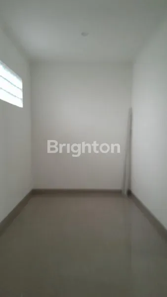 image RUMAH BARU 2 LANTAI JUAL MURAH CUMA 2 UNIT (6)