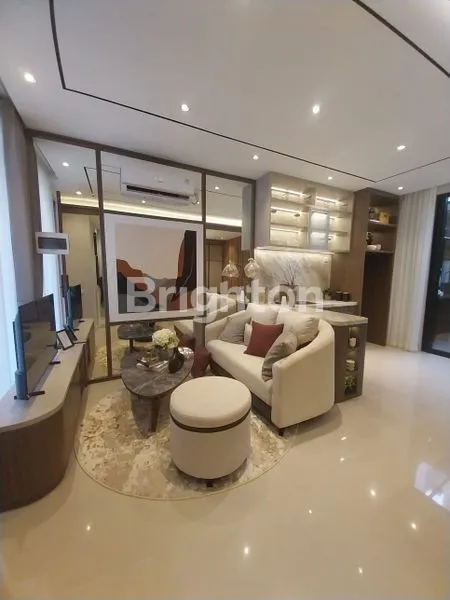 image HUNIAN MODERN 3 LANTAI FULLY FURNISHED. DI CITRAGRAND TEMBALANG (4)