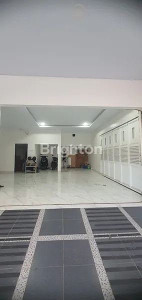 image RUMAH 3 LANTAI SWIMMING POOL SUNTER AGUNG SHM (7)