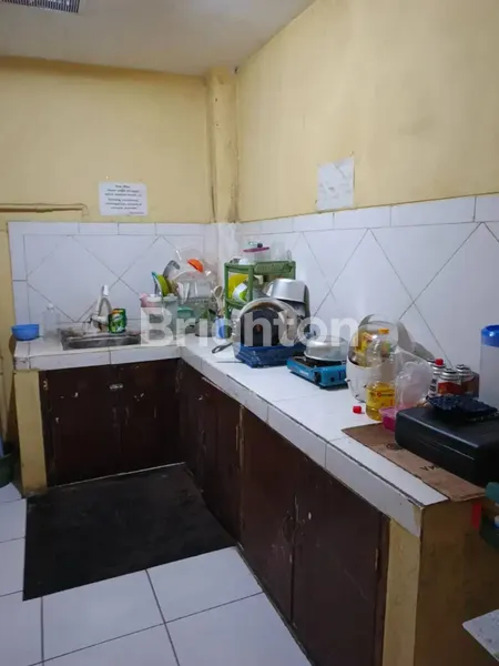 image KOS BESAR 60 KAMAR 3 LANTAI TANJUNG DUREN SHM (3)