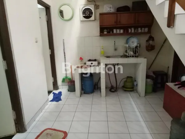 image RUMAH KOS 3 LANTAI TANJUNG DUREN SHM 17 KAMAR (6)
