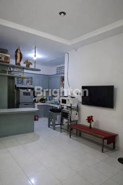 image RUMAH 2 LANTAI 7 KT | KOST AKTIF DI KELAPA GADING | LT 180 LB 240 | SHM (4)