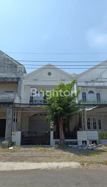 image RUMAH 2 LANTAI JALAN UTAMA NIRWANA EKSEKUTIF (1)