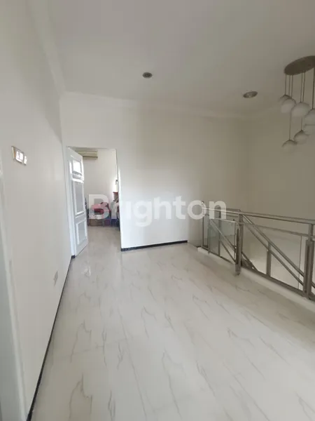 image RUMAH 2 LANTAI JALAN UTAMA NIRWANA EKSEKUTIF (4)