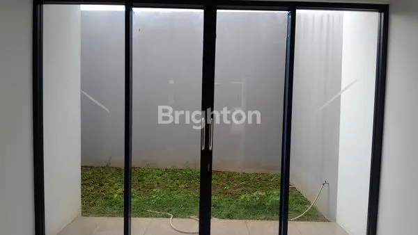 image RUMAH BARU 2 LANTAI BANGUNAN MODERN ( KAV 01  (5)