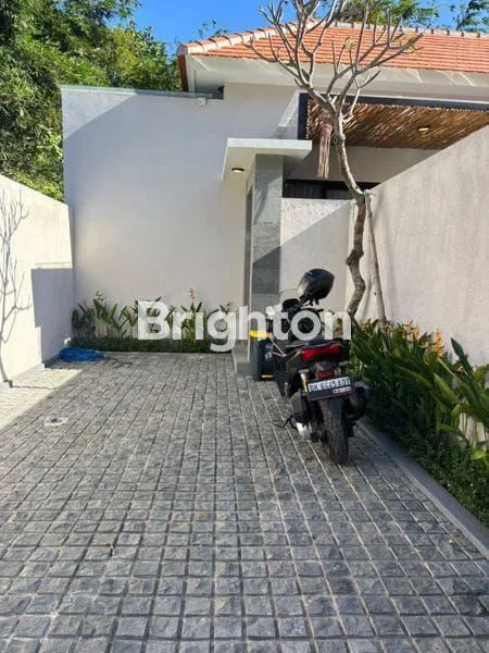 image VILLA BARU DEKAT PANTAI MELASTI (3)