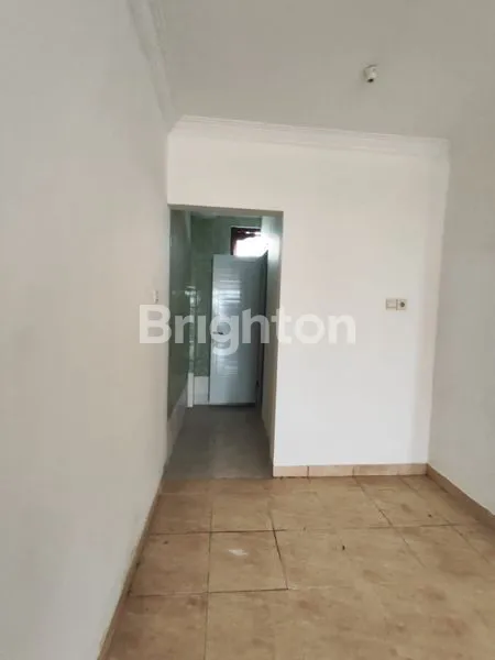 image RUKO HOOK GATSU BARAT 3 LANTAI HADAP SELATAN (2)