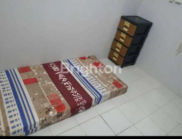 image RUMAH KOST 4 PINTU, LOKASI STRATEGIS DAN AKSES MUDAH, SALEMBA, JAKARTA PUSAT. (5)