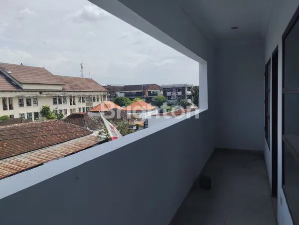 image RUKO STRATEGIS 3 LANTAI DEKAT RSUP SANGLAH (7)