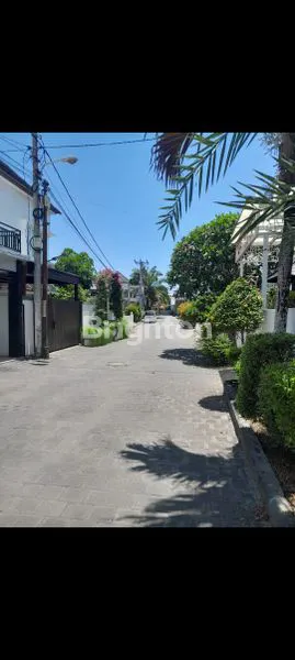 image RUMAH MODERN SIAP HUNI DI JIMBARAN (7)