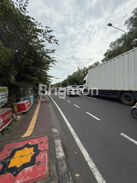 image DI JUAL SEGERA TANAH STRATEGIS DI JALAN IMAM BONJOL (5)