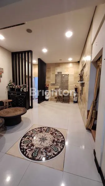 image RUMAH LEBAR EX CAFE TENGAH KOTA (3)