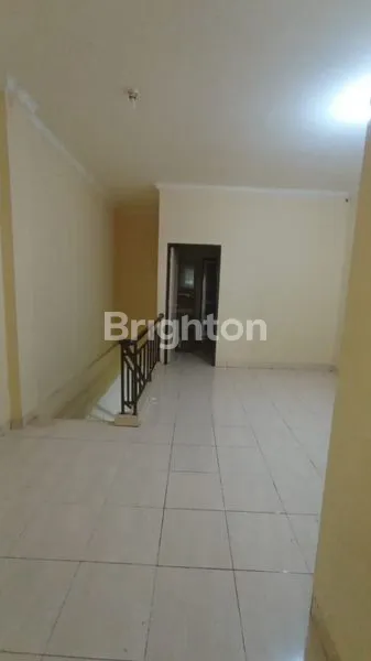 image RUKO STRATEGIS SIAP PAKAI DI CITY RESORT COCOK UNTUK USAHA (6)