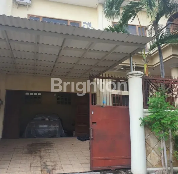 image MINIMALIS 2 LANTAI CITRALAND UTAMA DEKAT GWALK, SEKOLAH INTERNASIONAL, SEKOLAH CIPUTRA (1)