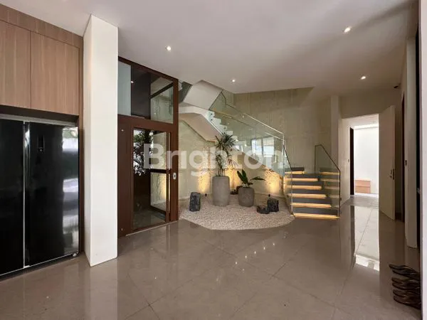 image VILLA 2 UNIT DI KUTA (6)