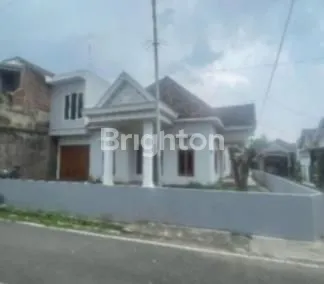 image RUMAH DIJUAL DI BURING (1)