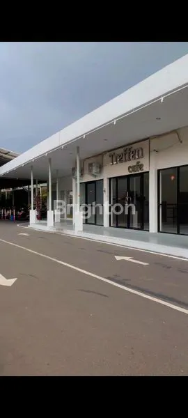 LAHAN FOODCOURT LUAS 1600M² DI JL. AHMAD YANI
