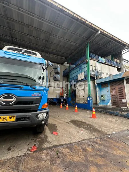 GUDANG COLD STORAGE SIAP PAKAI, LT 1570M² DI JAKUT