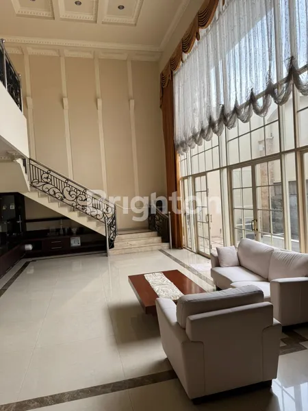 image SPECIAL PRICE RUMAH RAYA VILLA SENTRA RAYA DI LUAR CLUSTER & STRATEGIS (2)