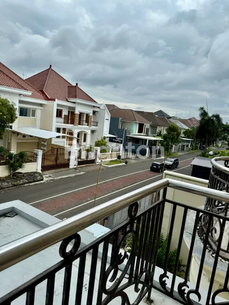image SPECIAL PRICE RUMAH RAYA VILLA SENTRA RAYA DI LUAR CLUSTER & STRATEGIS (8)