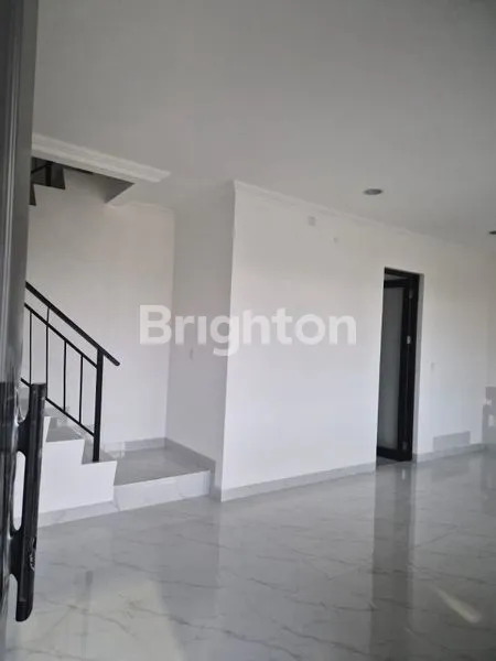image RUMAH CANTIK SIAP HUNI BUKIT NIRMALA PIK 2 (4)