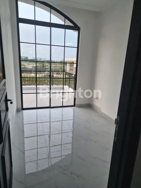 image RUMAH CANTIK SIAP HUNI BUKIT NIRMALA PIK 2 (5)