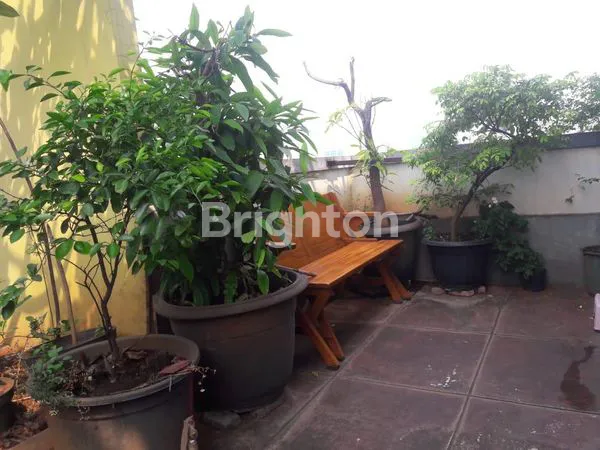 image DIJUAL KOST 5.5 LT FURNISH TAMANSARI, JAKARTA BARAT COCOK UNTUK USAHA (7)