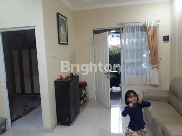 image RUMAH CANTIK MINIMALIS 2 LANTAI DI CLUSTER KENCANA ZIARA VALLEY DRAMAGA BOGOR (4)