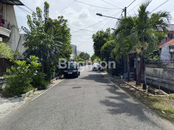 image RUNGKUT ASRI MINIMALIS 2LANTAI BAGUS TERAWAT LOKASI STRATEGIS (3)